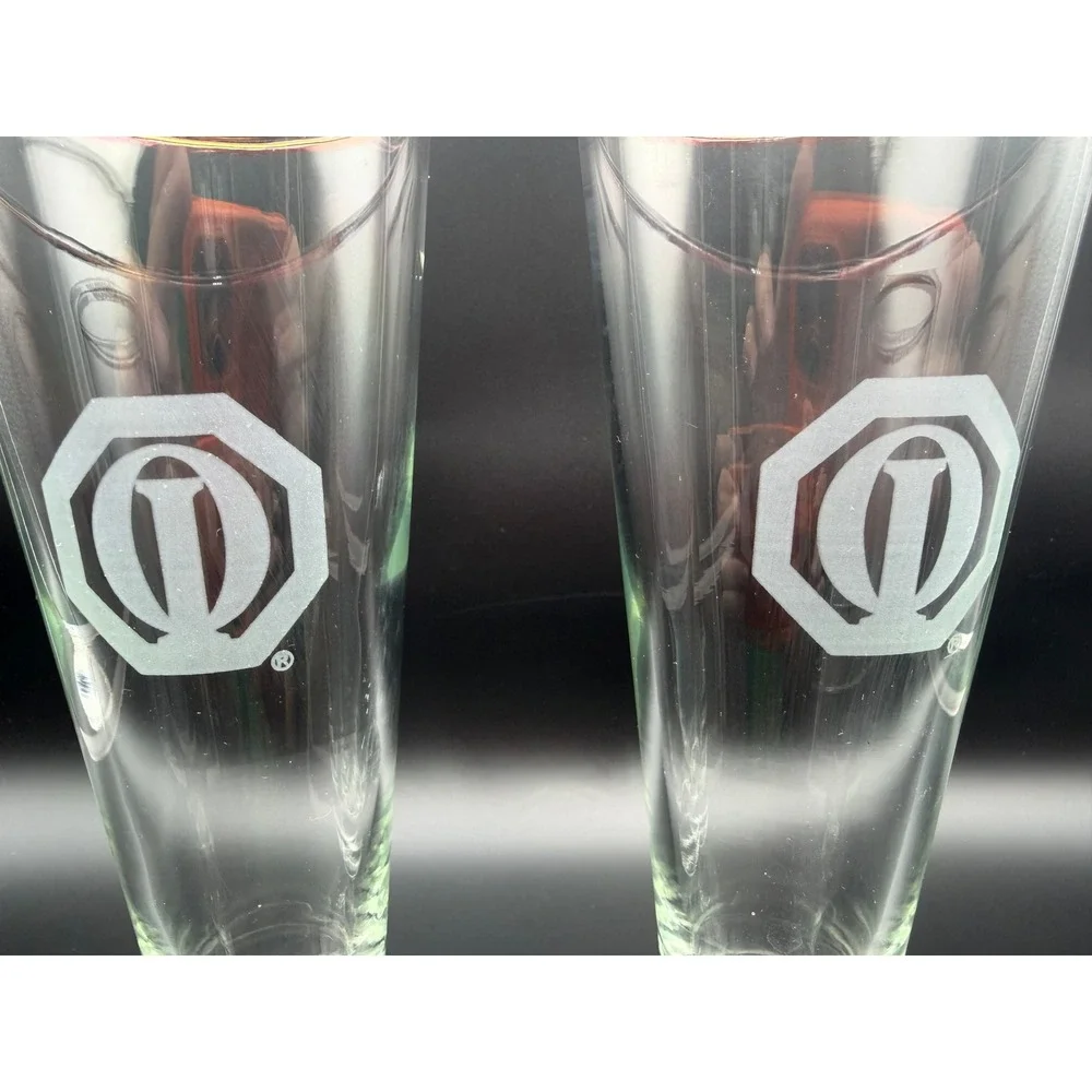 Vintage Set of 2‎ Etched Logo Pilsner Glasses w Gold Rim Footed Beer Glass T015